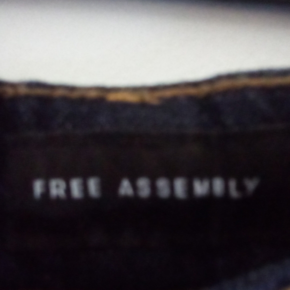 High Rise Blue Jeans - Picture 4 of 5